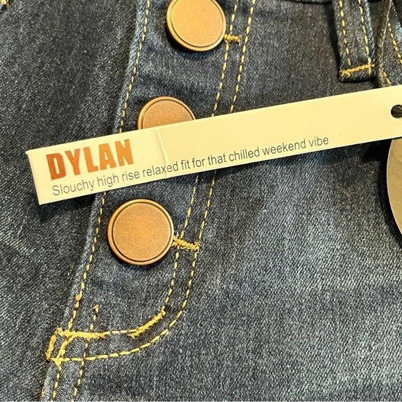 jean shorts high rise button fly 5 pocket rolled hem dark wash dollhouse tag - Picture 4 of 10